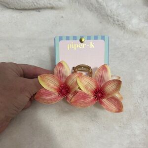 Piper K tropical floral gold hair claw clip